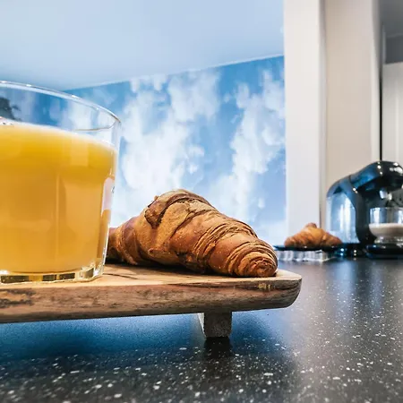 Dreamy Modern 13 Min To Old Town In The Beloved District Of Muranow Lägenhet *