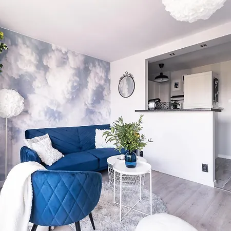 Dreamy Modern 13 Min To Old Town In The Beloved District Of Muranow Apartment *