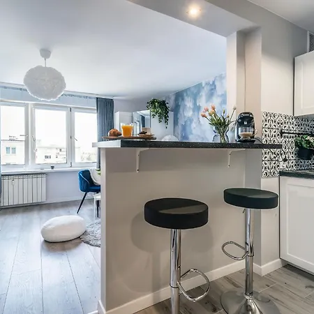 Dreamy Modern 13 Min To Old Town In The Beloved District Of Muranow Apartment Warschau