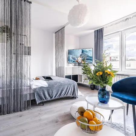 Dreamy Modern 13 Min To Old Town In The Beloved District Of Muranow Apartment